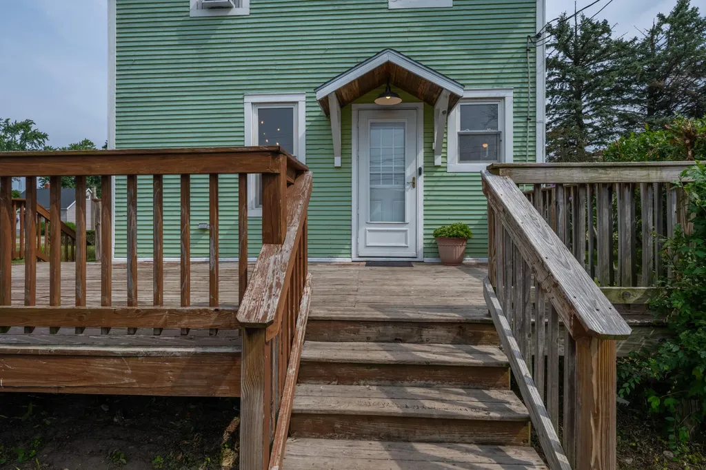 4212 Orchard Street Bridgman City MI 49106