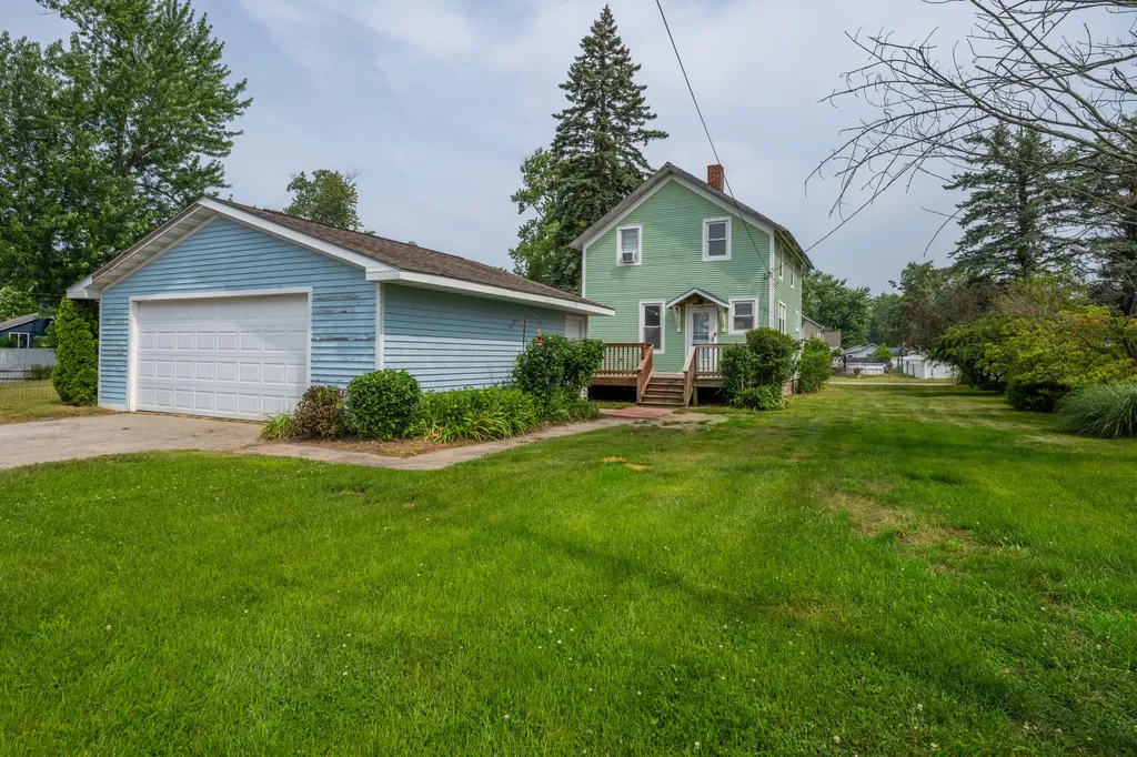 4212 Orchard Street Bridgman City MI 49106