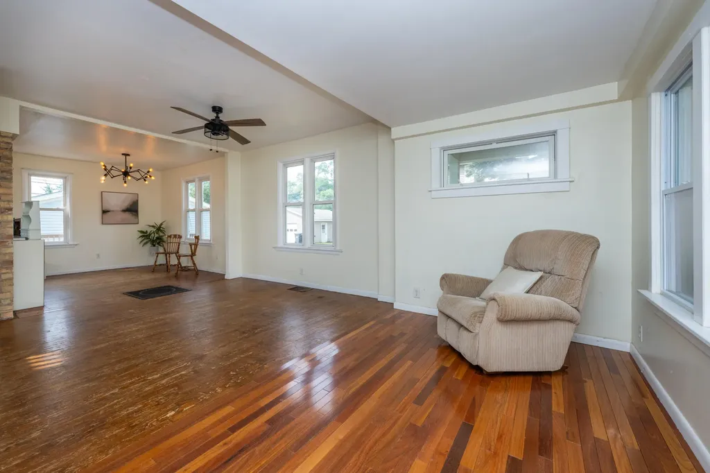 4212 Orchard Street Bridgman City MI 49106
