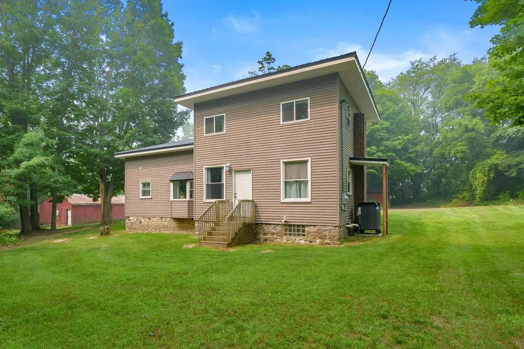 68228 County Road 215 Lawrence Township MI 49064
