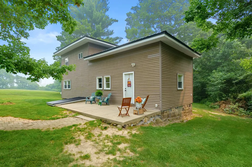 68228 County Road 215 Lawrence Township MI 49064