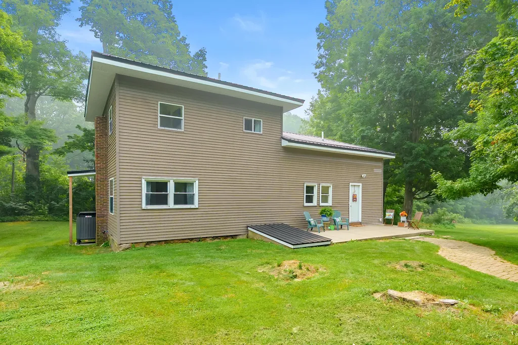 68228 County Road 215 Lawrence Township MI 49064