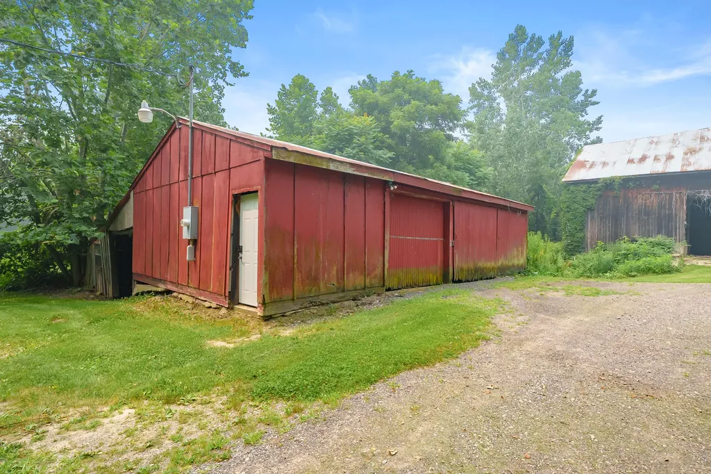 68228 County Road 215 Lawrence Township MI 49064