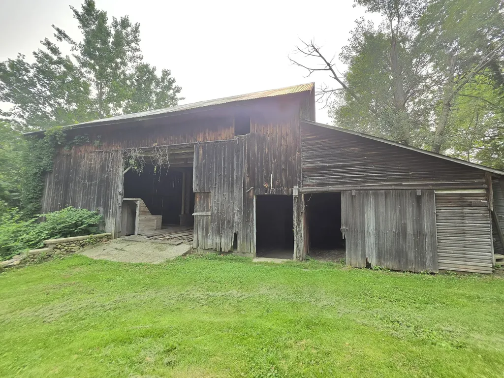 68228 County Road 215 Lawrence Township MI 49064