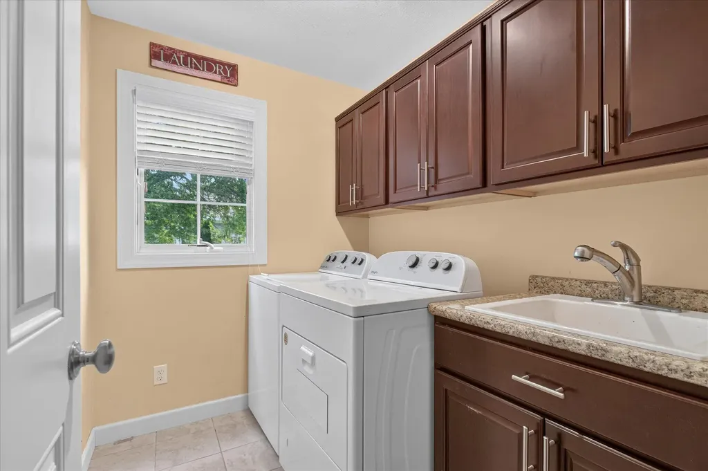 3911 Fox Crossing Drive Lincoln Charter Township MI 49085