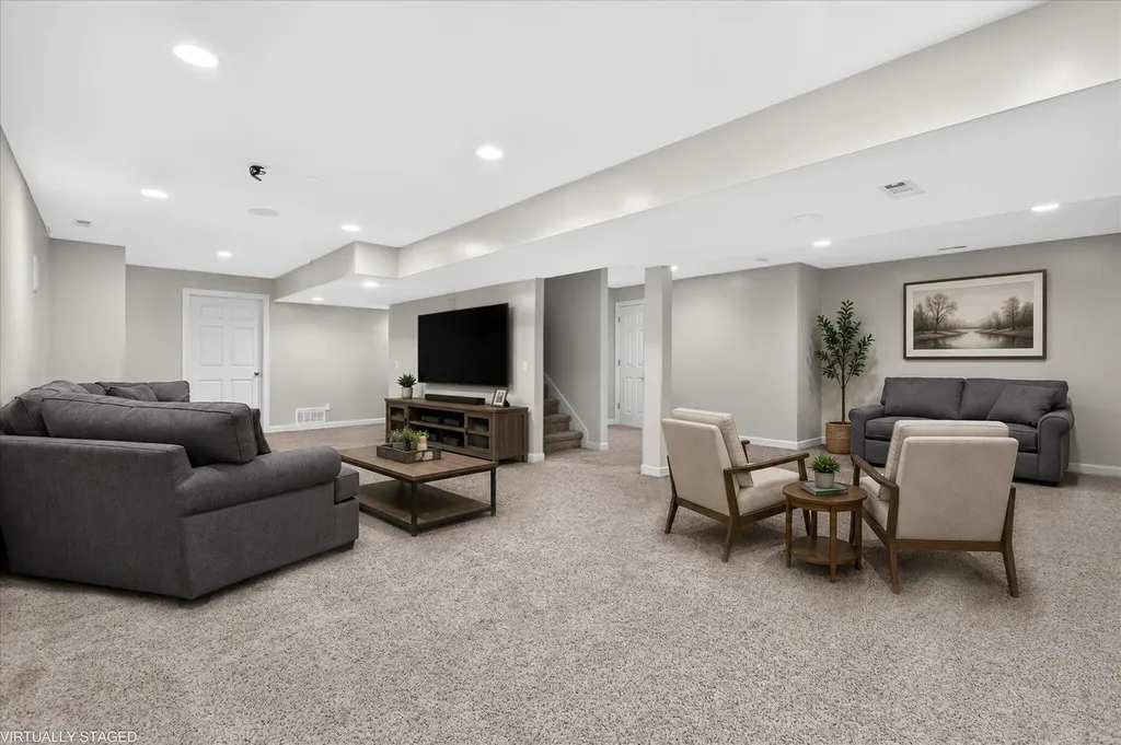 3911 Fox Crossing Drive Lincoln Charter Township MI 49085
