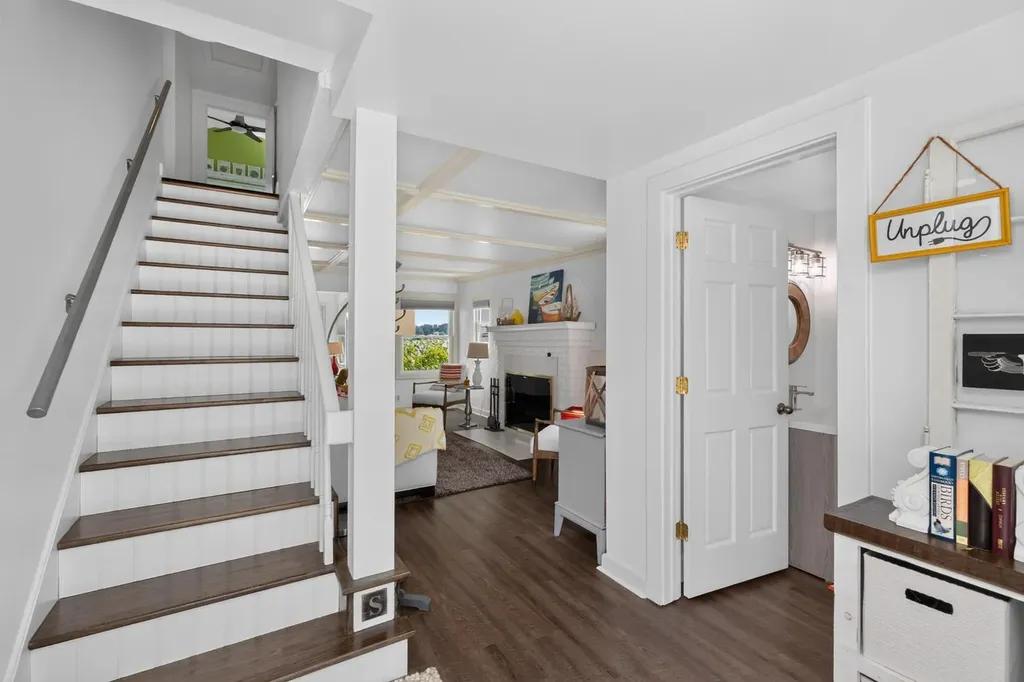 23612 S Shore Drive Ontwa Township MI 49112