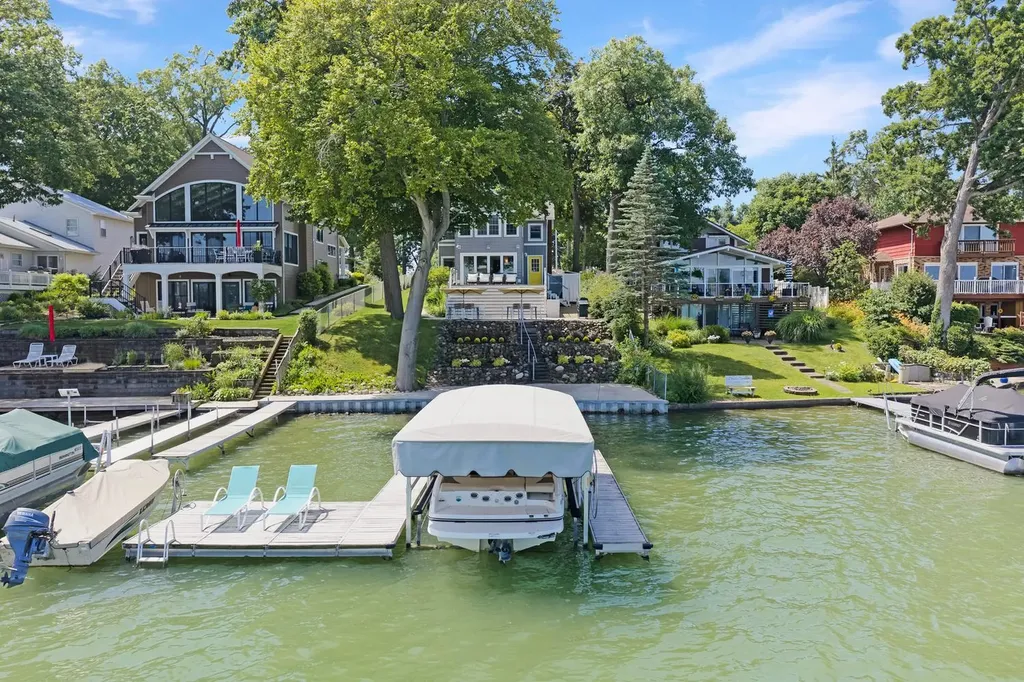 23612 S Shore Drive Ontwa Township MI 49112