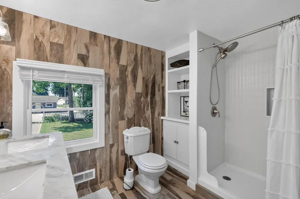 23612 S Shore Drive Ontwa Township MI 49112