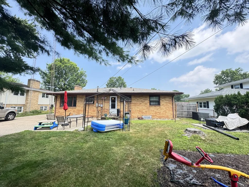 426 Eloise Drive Benton Charter Township MI 49022