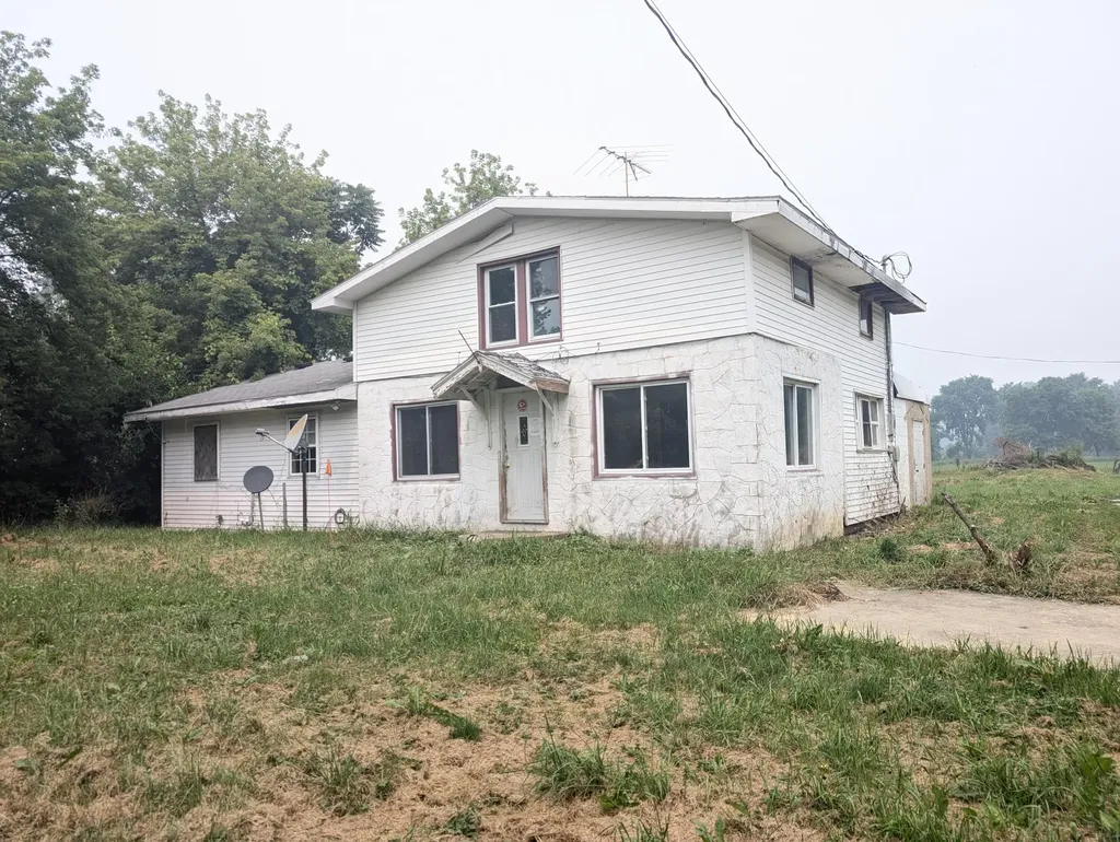 51270 92nd Avenue Hamilton Township MI 49045