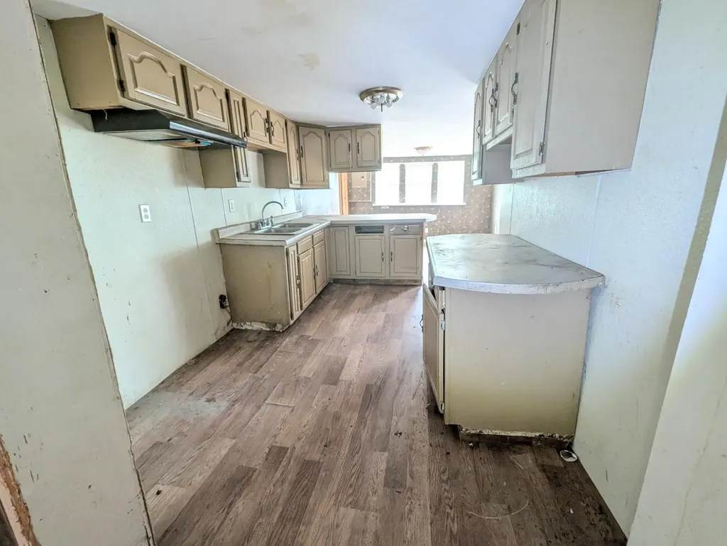 51270 92nd Avenue Hamilton Township MI 49045