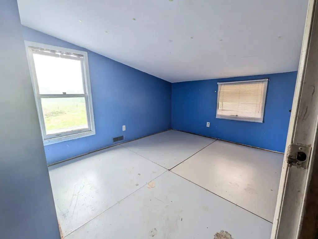 51270 92nd Avenue Hamilton Township MI 49045