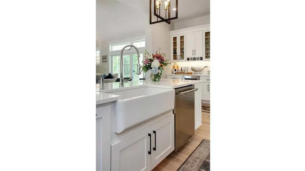 31864 Heritage Place Milton Township MI 49120