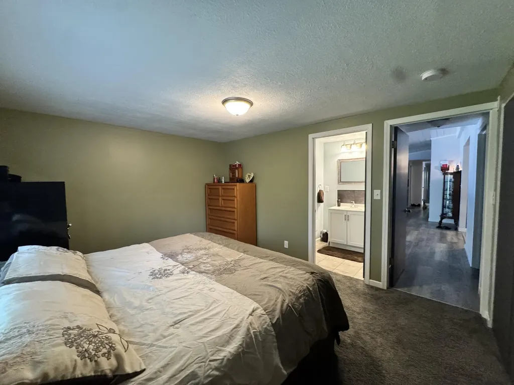 2888 Lyons Avenue Comstock Charter Township MI 49048