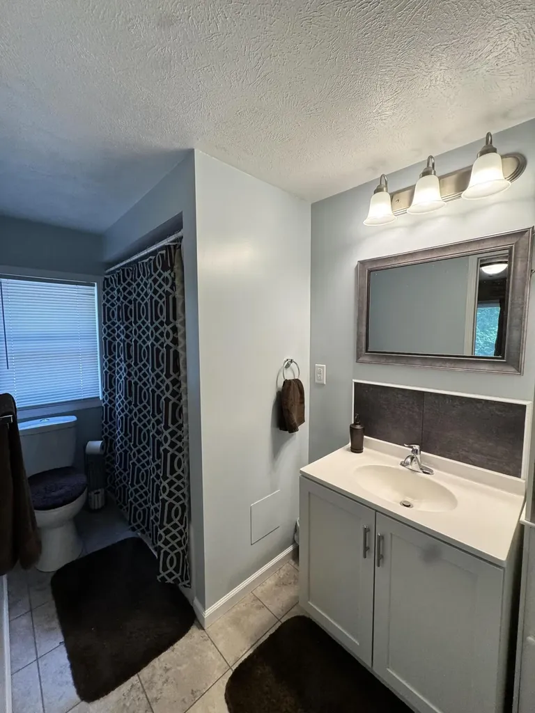 2888 Lyons Avenue Comstock Charter Township MI 49048