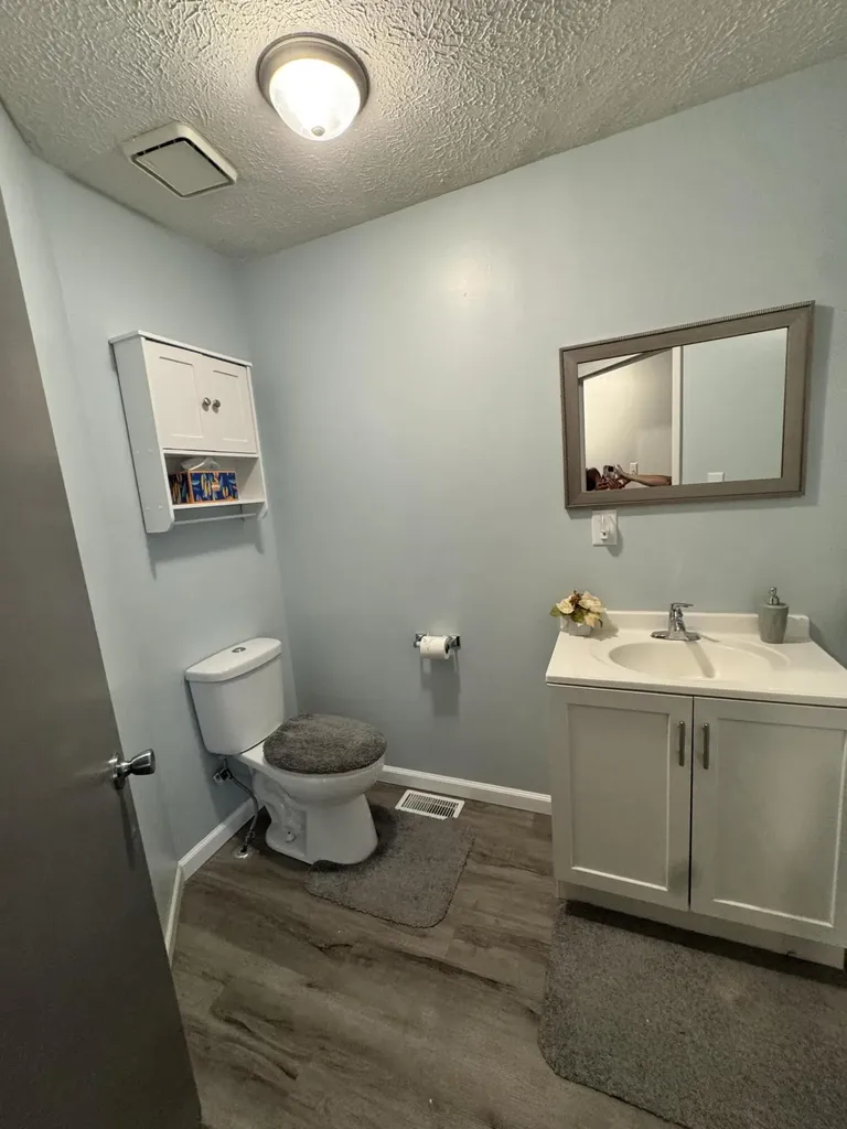 2888 Lyons Avenue Comstock Charter Township MI 49048