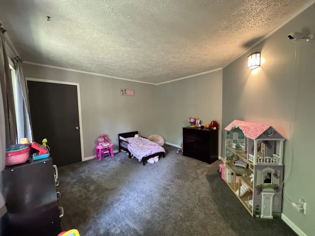 2888 Lyons Avenue Comstock Charter Township MI 49048