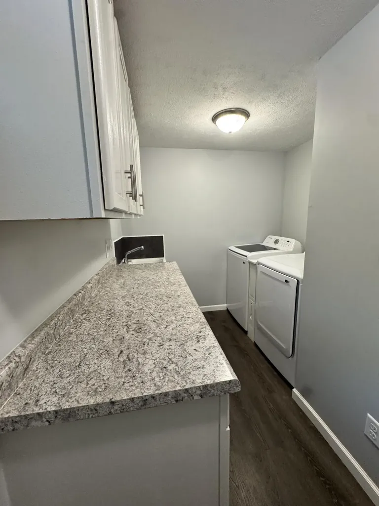 2888 Lyons Avenue Comstock Charter Township MI 49048