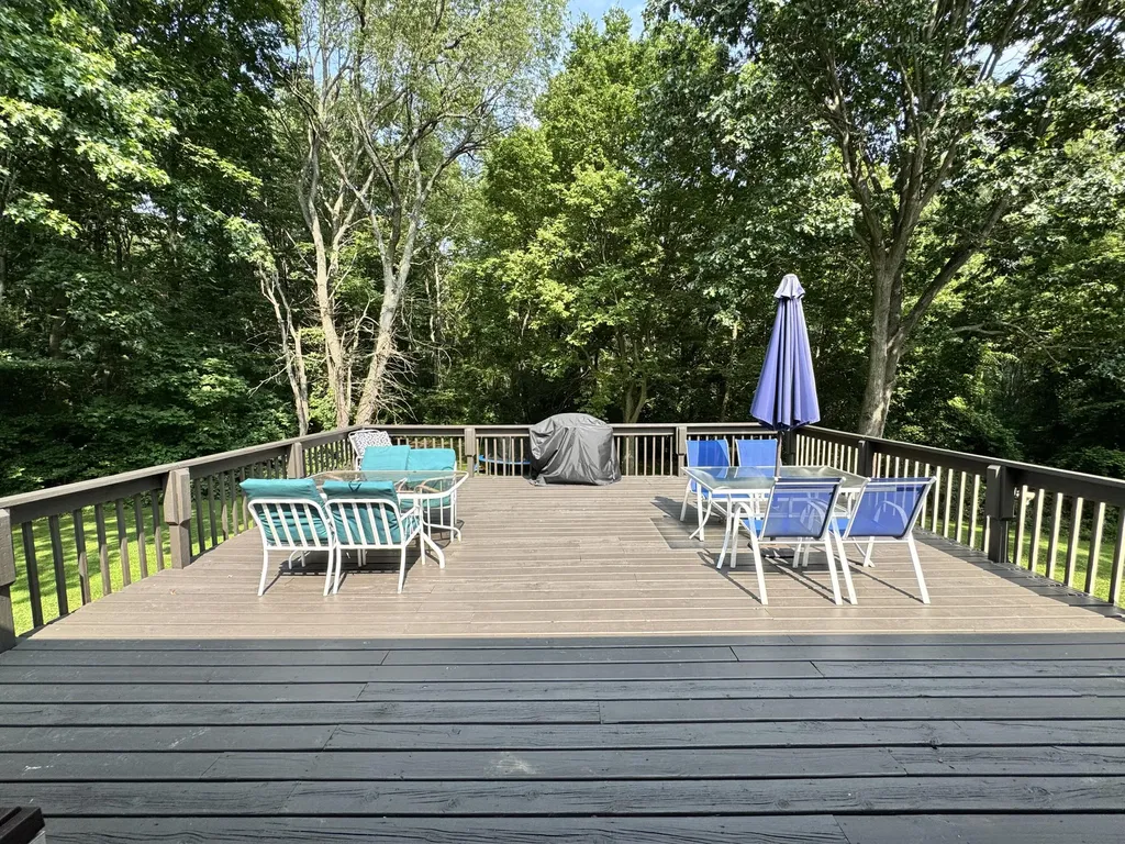 2888 Lyons Avenue Comstock Charter Township MI 49048