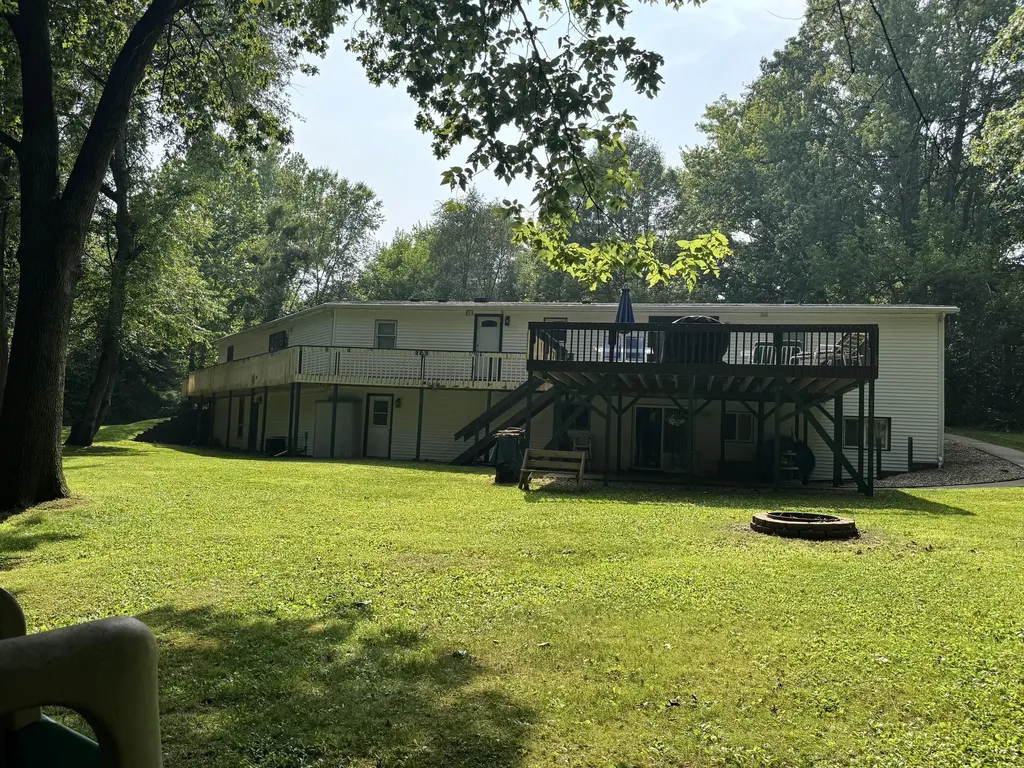 2888 Lyons Avenue Comstock Charter Township MI 49048