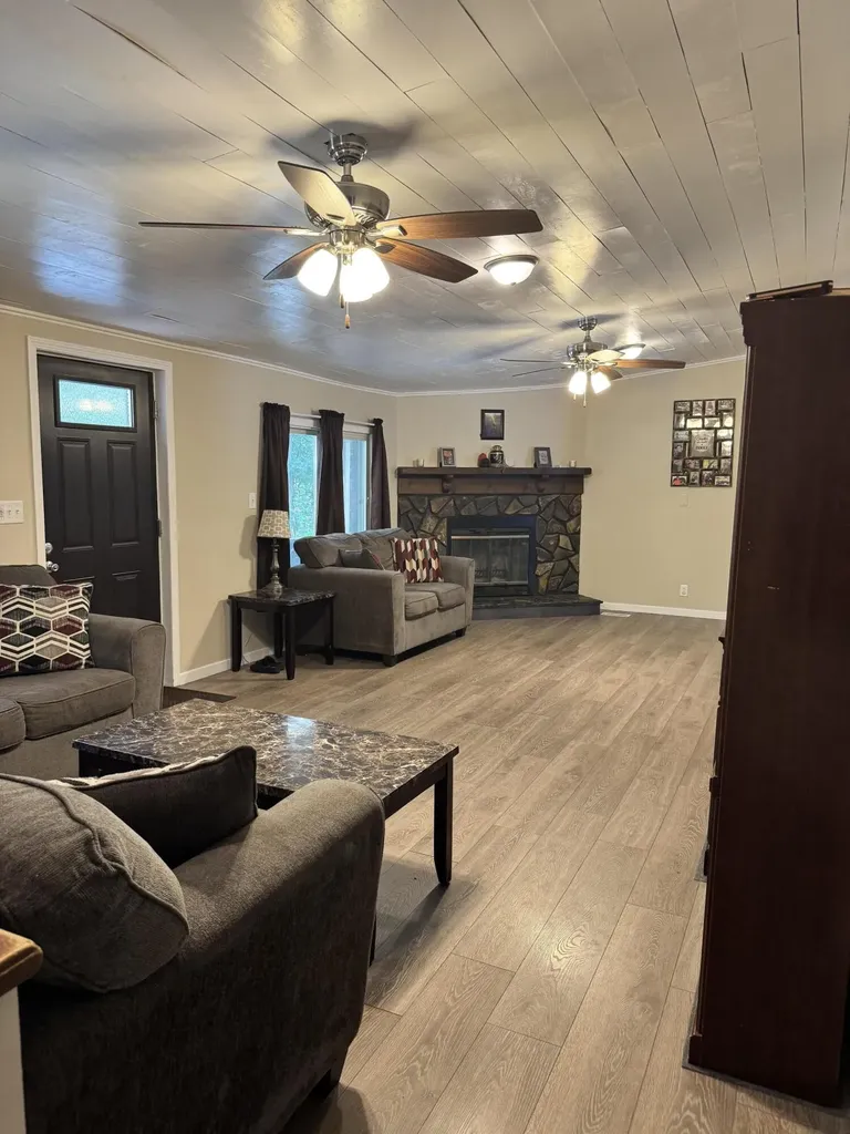 2888 Lyons Avenue Comstock Charter Township MI 49048