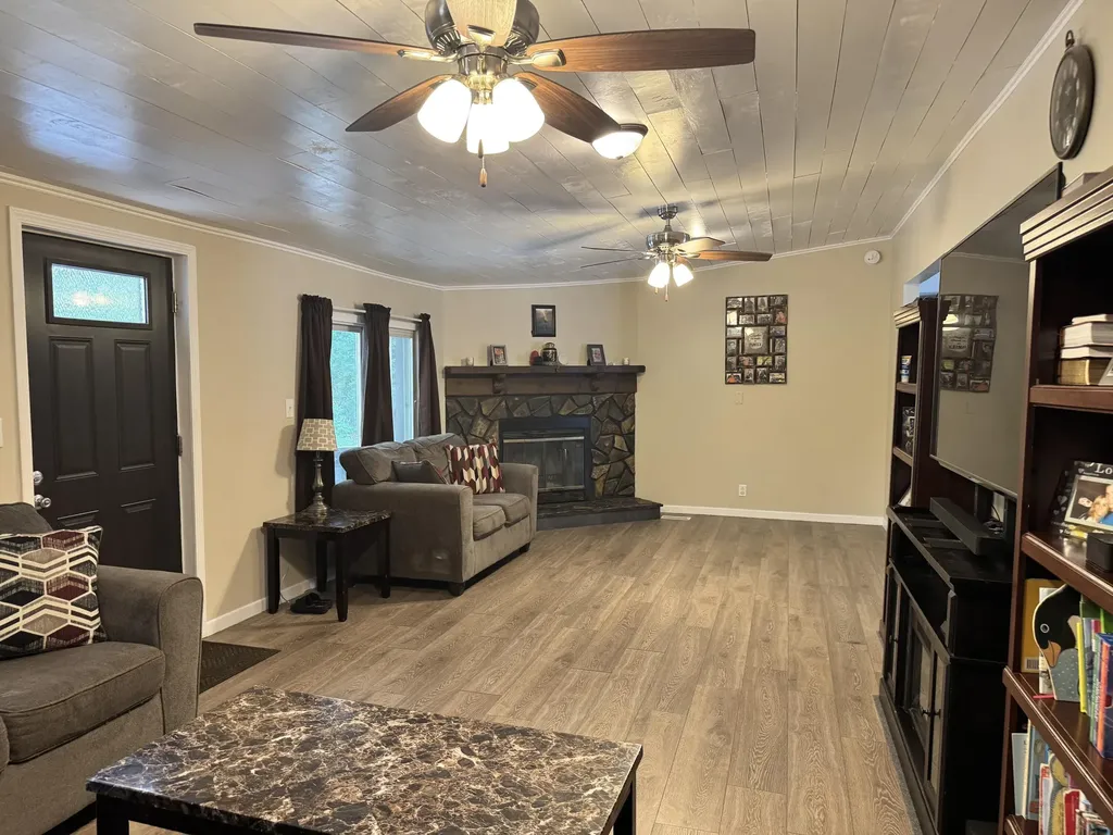 2888 Lyons Avenue Comstock Charter Township MI 49048