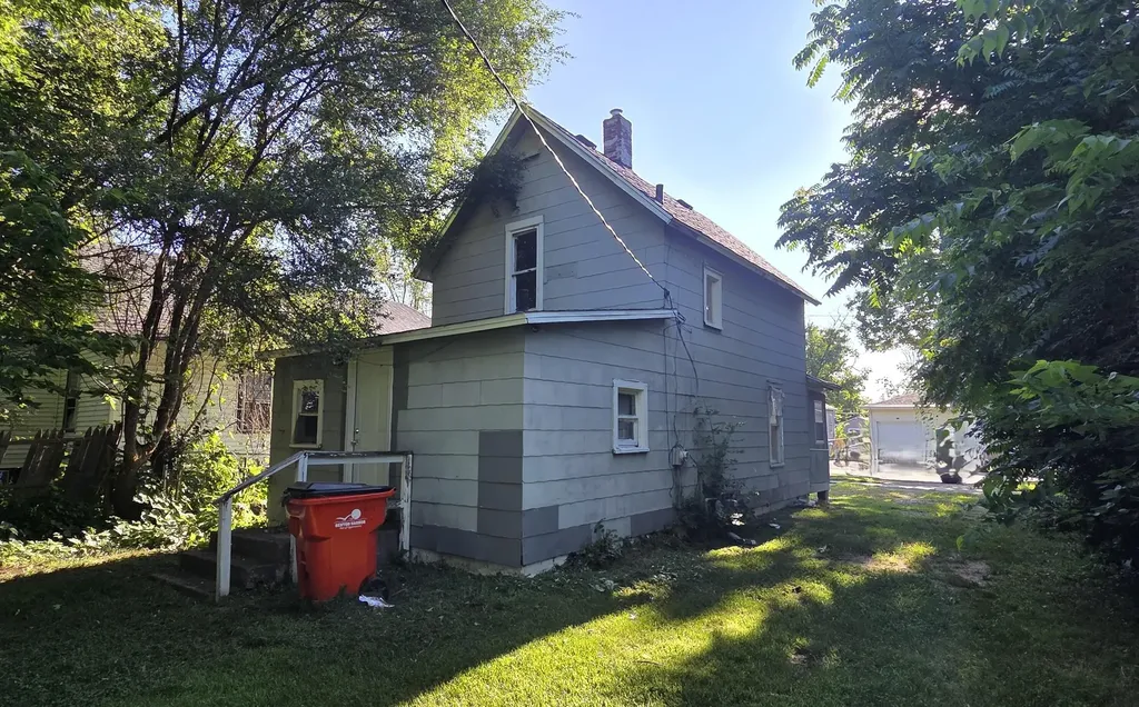 1084 Hurd Avenue Benton Harbor City MI 49022