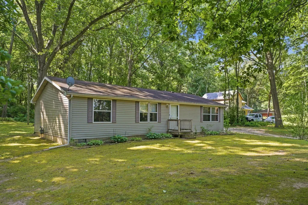 26839 Marcellus Highway Dowagiac City MI 49047