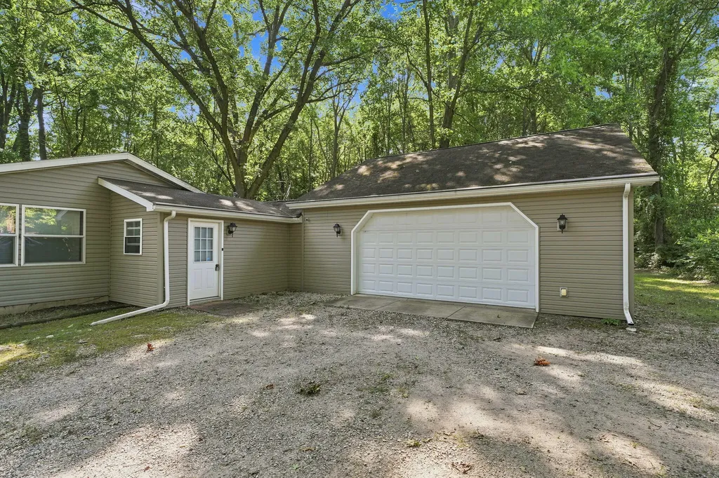 26839 Marcellus Highway Dowagiac City MI 49047