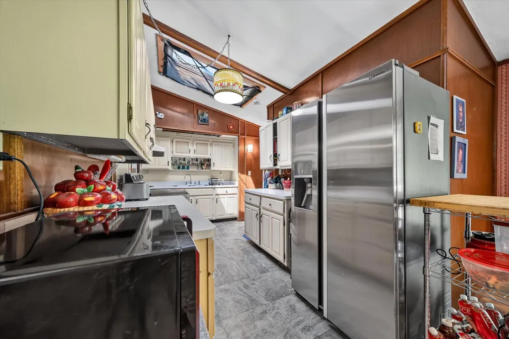 40516 County Road 669 Decatur Township MI 49045