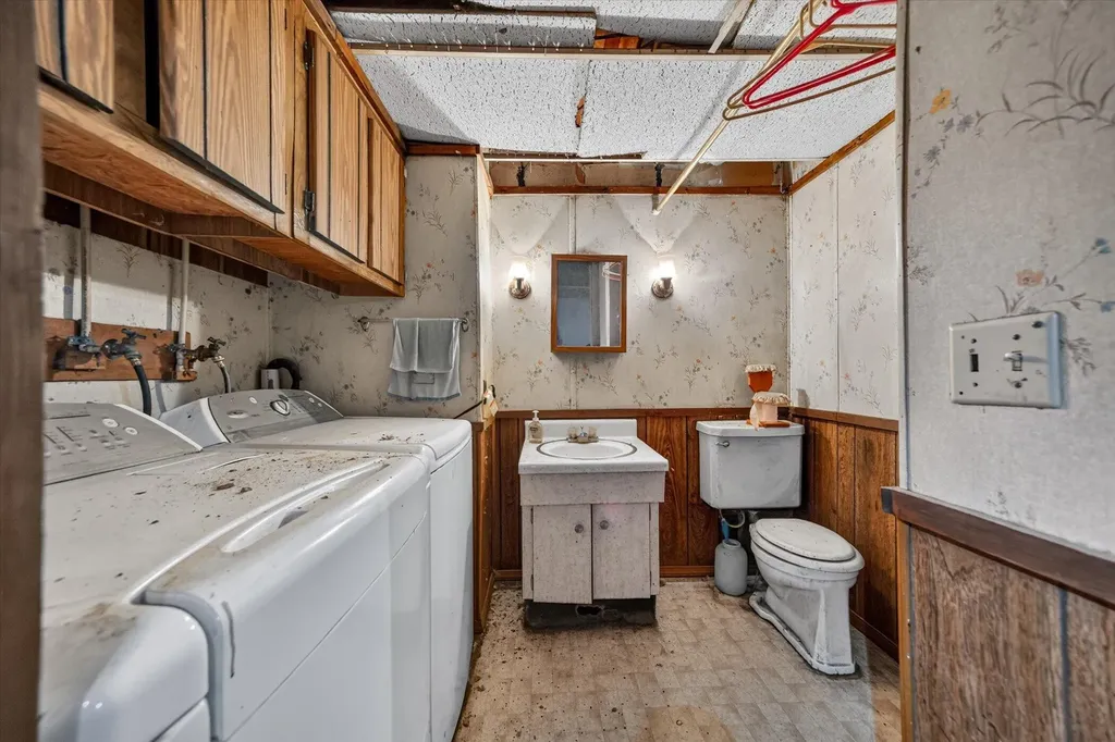 40516 County Road 669 Decatur Township MI 49045