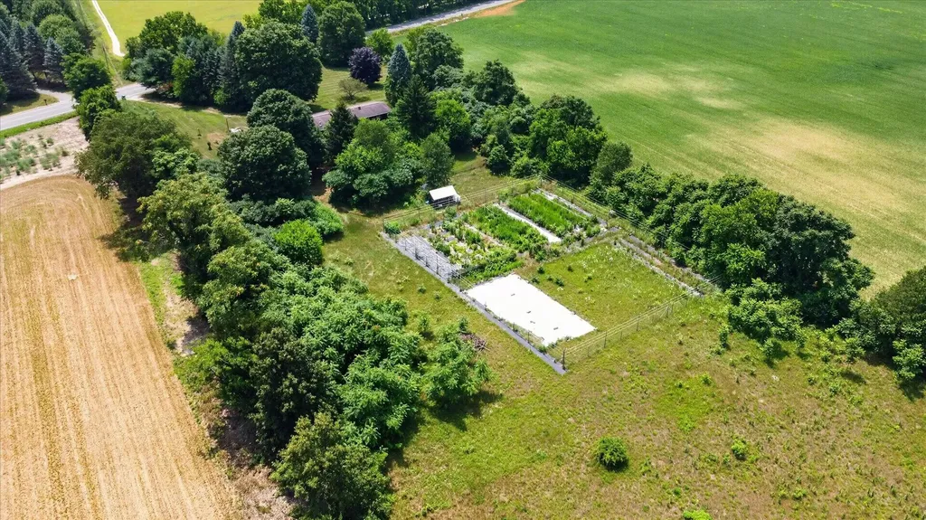 40516 County Road 669 Decatur Township MI 49045
