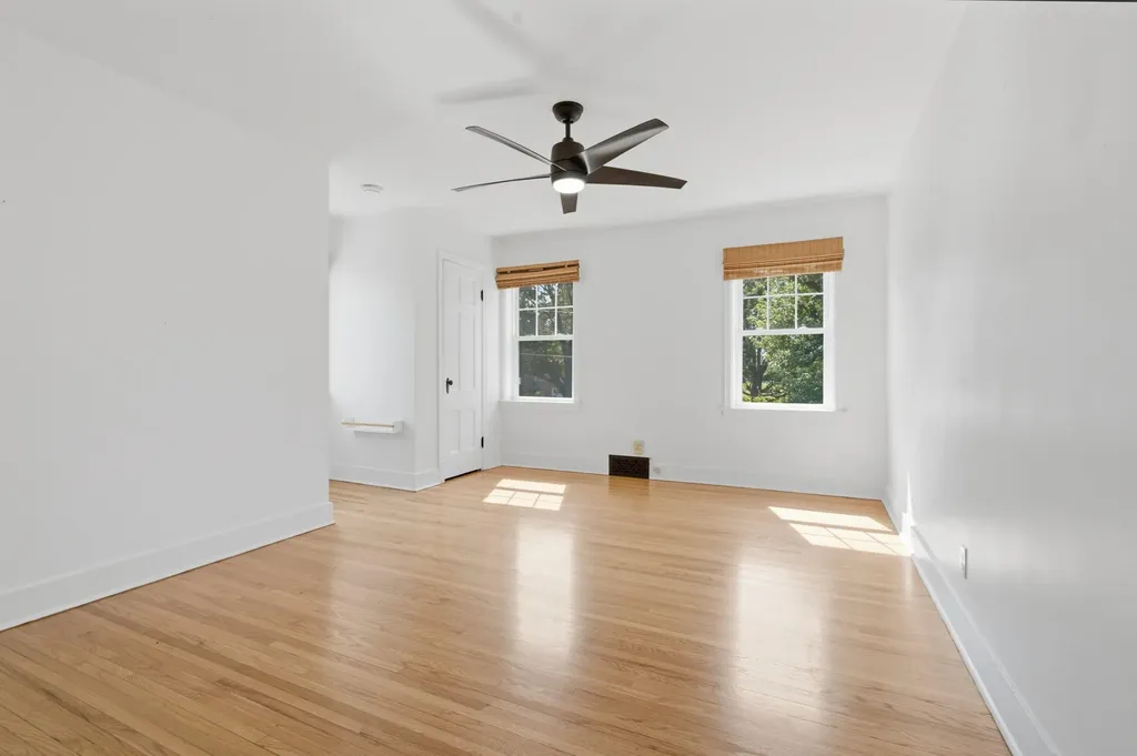 701 S Elm Street Three Oaks Village MI 49128