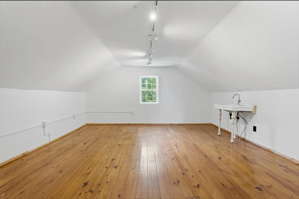 701 S Elm Street Three Oaks Village MI 49128