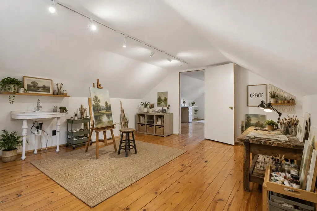 701 S Elm Street Three Oaks Village MI 49128
