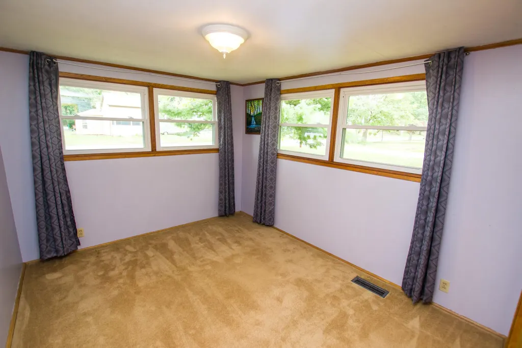 119 Cross Street Dowagiac City MI 49047