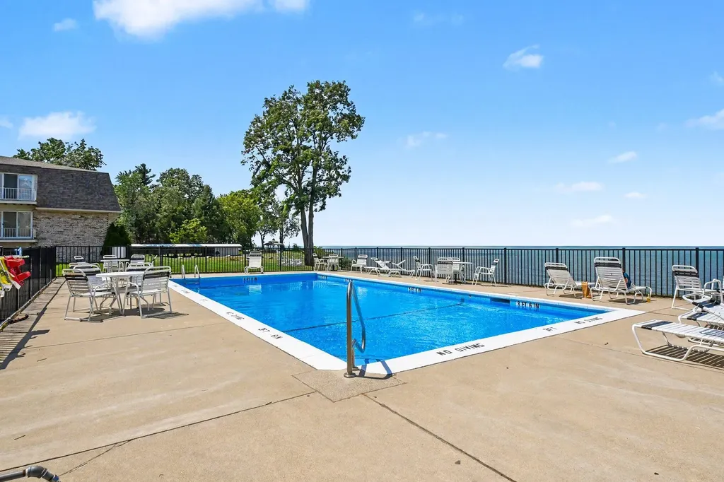 3624 Lakeshore Drive St. Joseph City MI 49085