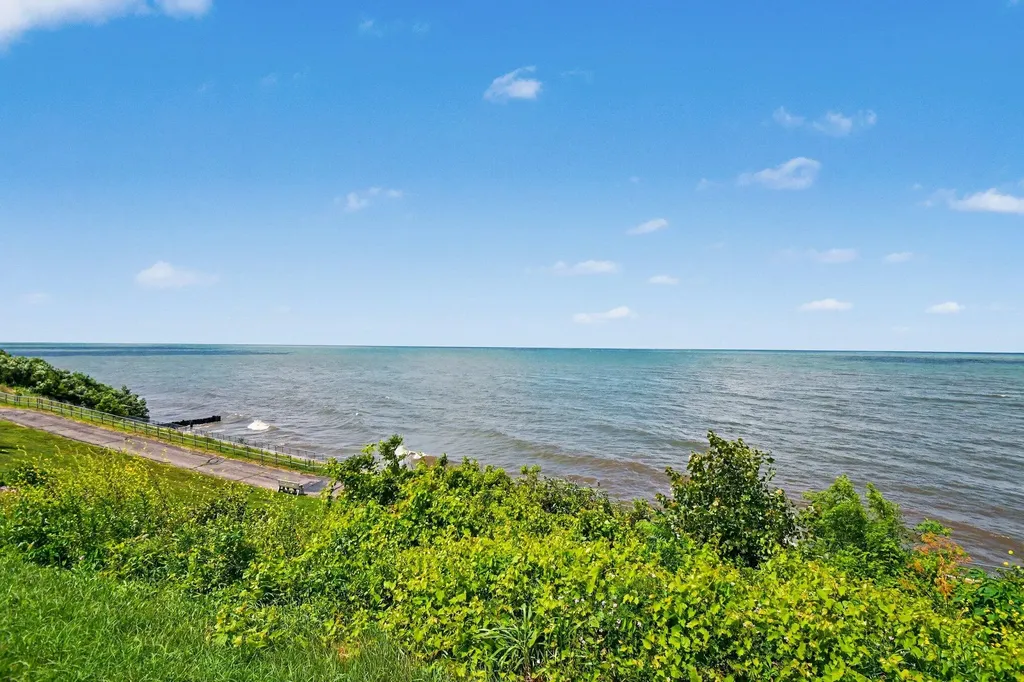 3624 Lakeshore Drive St. Joseph City MI 49085