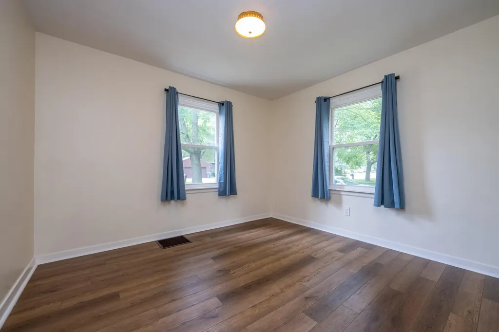 1643 Lyola Court St. Joseph Charter Township MI 49022