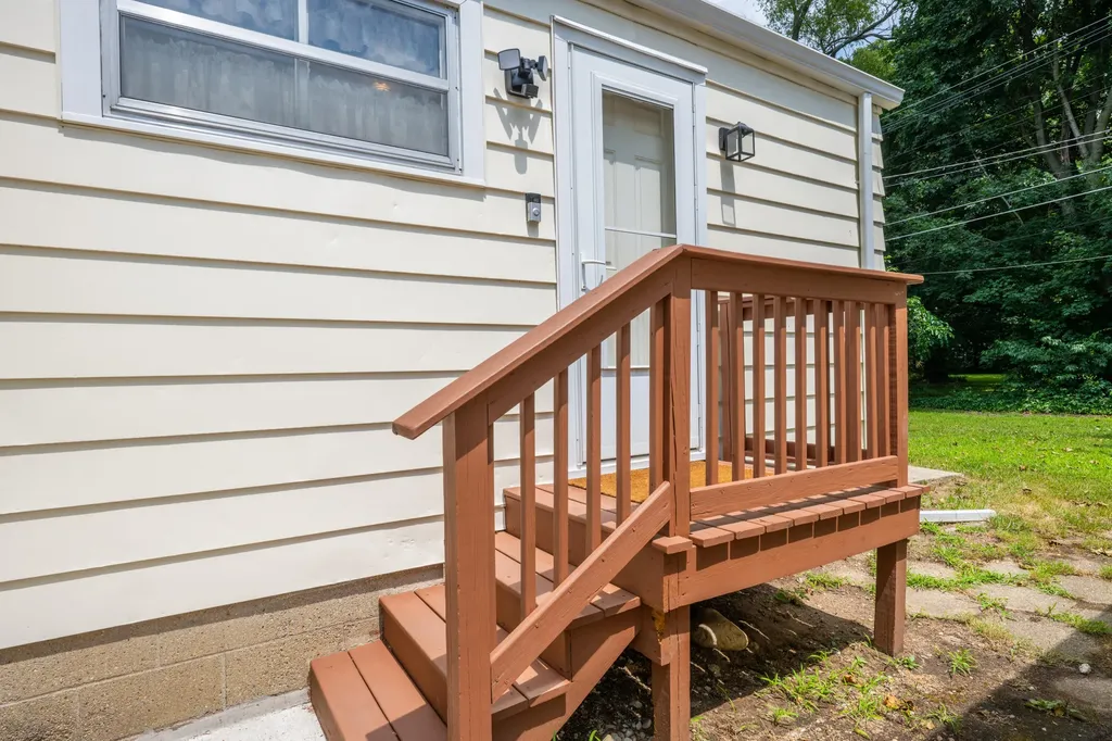 1643 Lyola Court St. Joseph Charter Township MI 49022