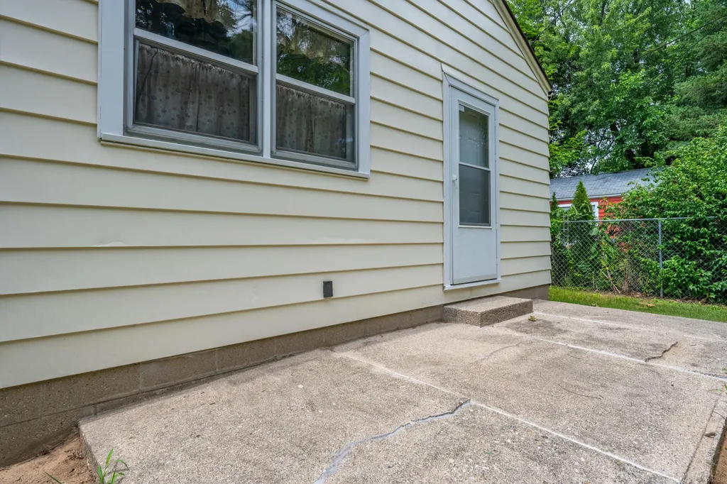 1643 Lyola Court St. Joseph Charter Township MI 49022