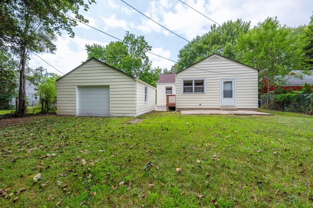 1643 Lyola Court St. Joseph Charter Township MI 49022