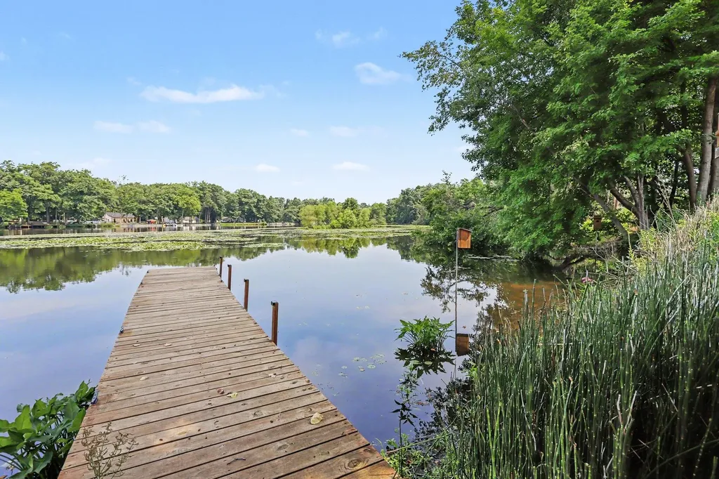 13492 Riverside Drive Constantine Township MI 49042