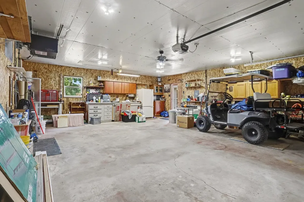 13492 Riverside Drive Constantine Township MI 49042