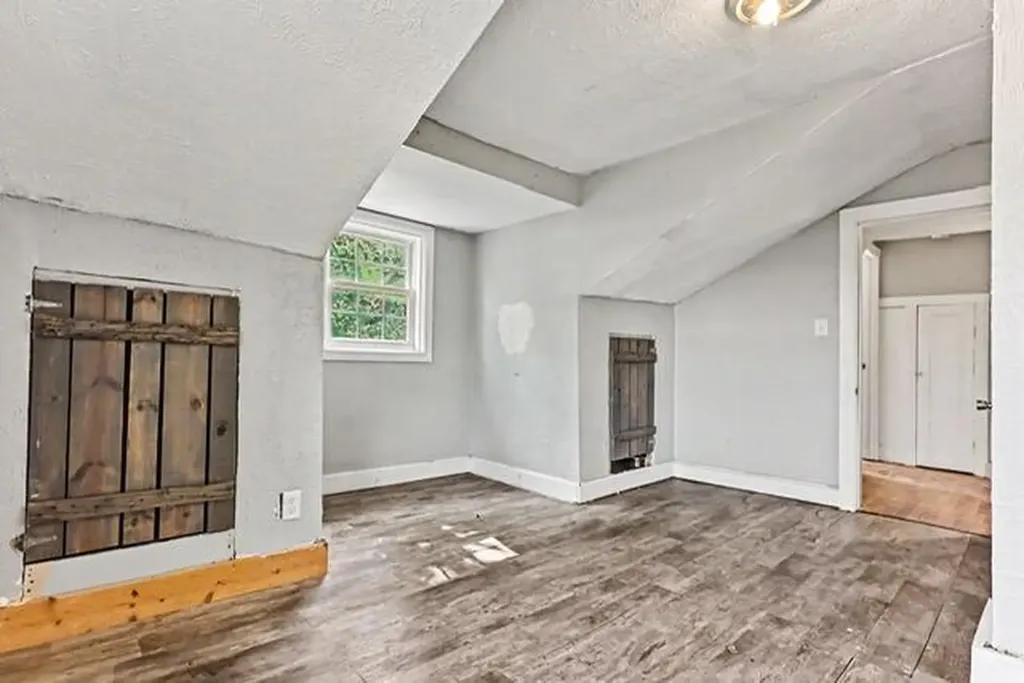 210 Days Avenue Buchanan City MI 49107