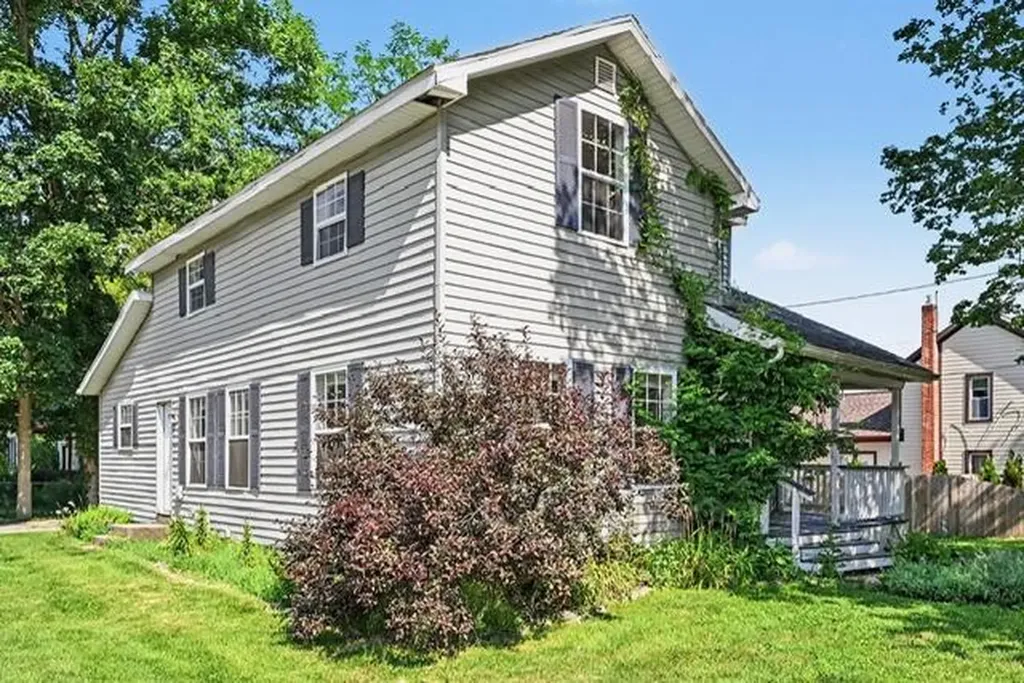 210 Days Avenue Buchanan City MI 49107