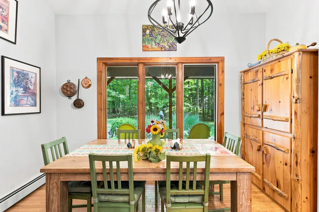 15283 Prairie Road Chikaming Township MI 49128
