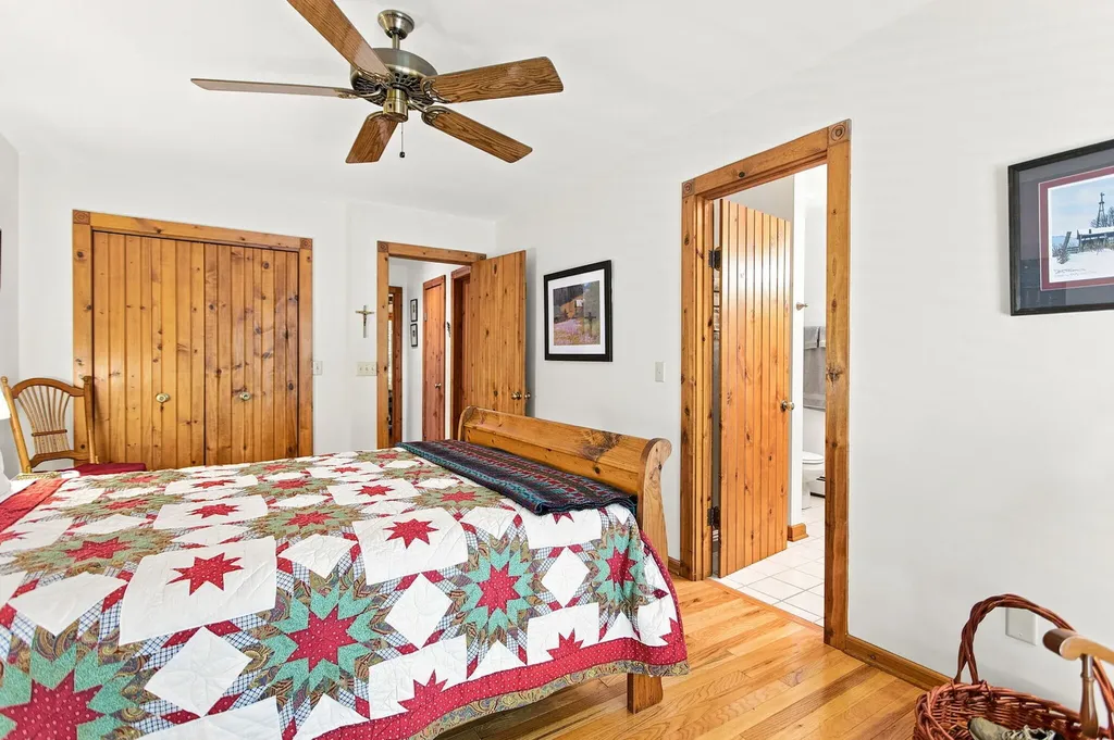 15283 Prairie Road Chikaming Township MI 49128