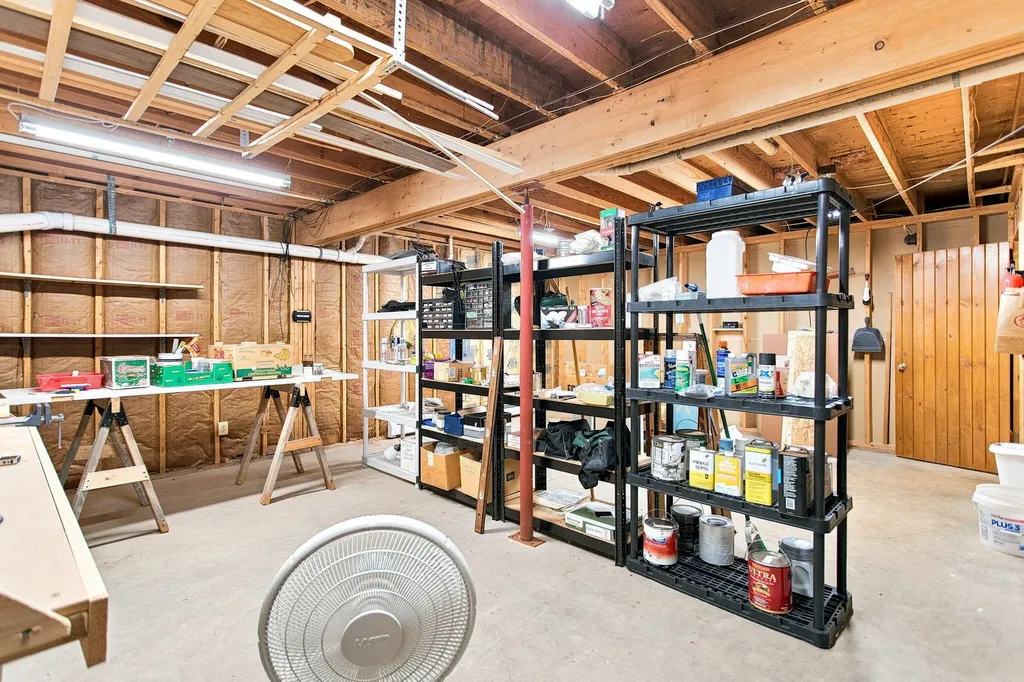 15283 Prairie Road Chikaming Township MI 49128